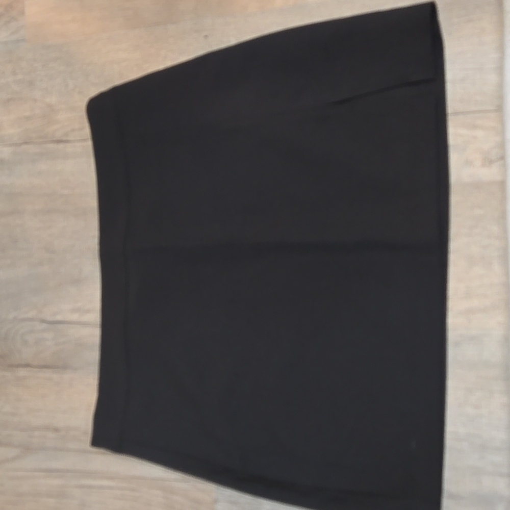 NWT STEVE MADDEN MINI SKIRT!